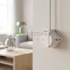 Fehér csapfedeles konnektor loft és kültéri felhasználásra